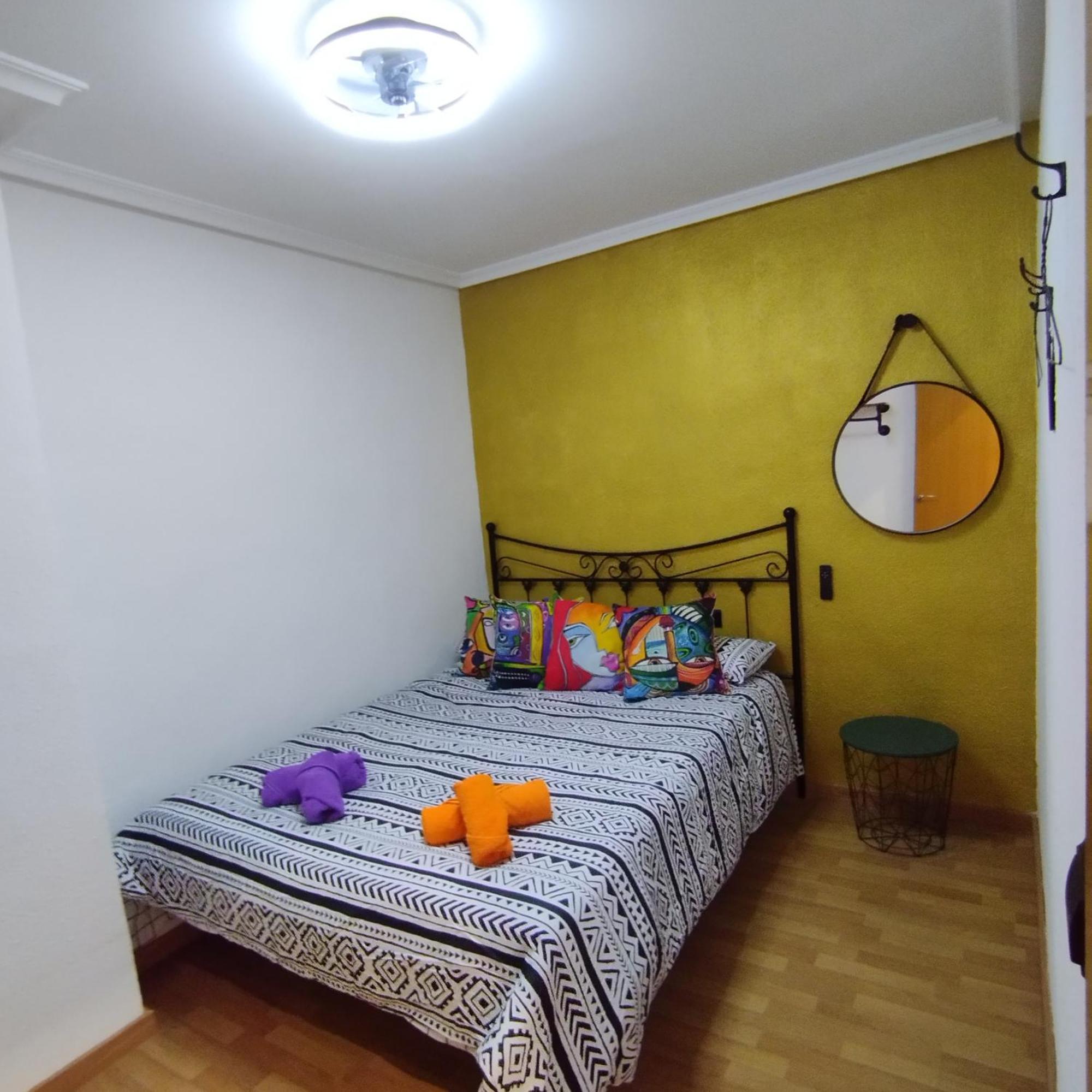 Marqplace Beach Free Parking And Ac Alicante Exteriör bild