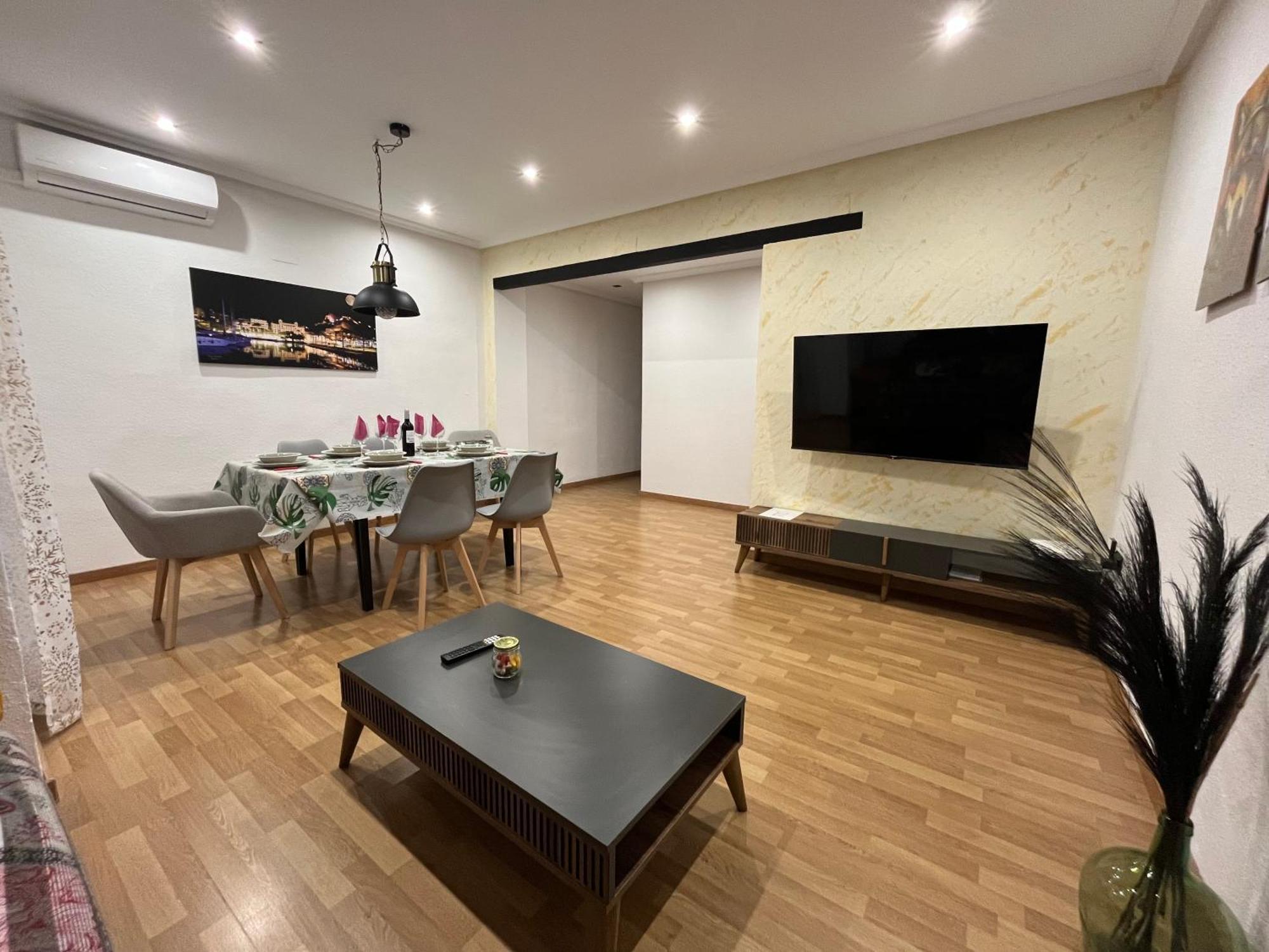 Marqplace Beach Free Parking And Ac Alicante Exteriör bild